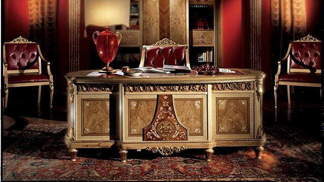 Prestige italian office furniture