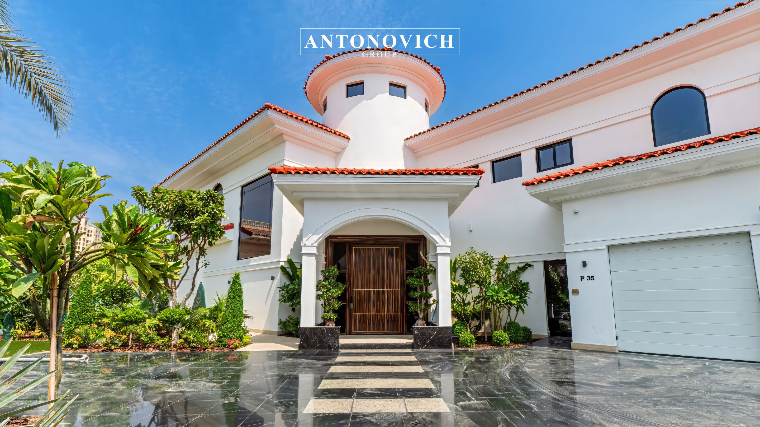 Luxury Villa Transformation at Palm Jumeirah: Exterior, Landscape, and Swimming Pool Design Luxury Villa Transformation at Palm Jumeirah: Exterior, Landscape, and Swimming Pool Design