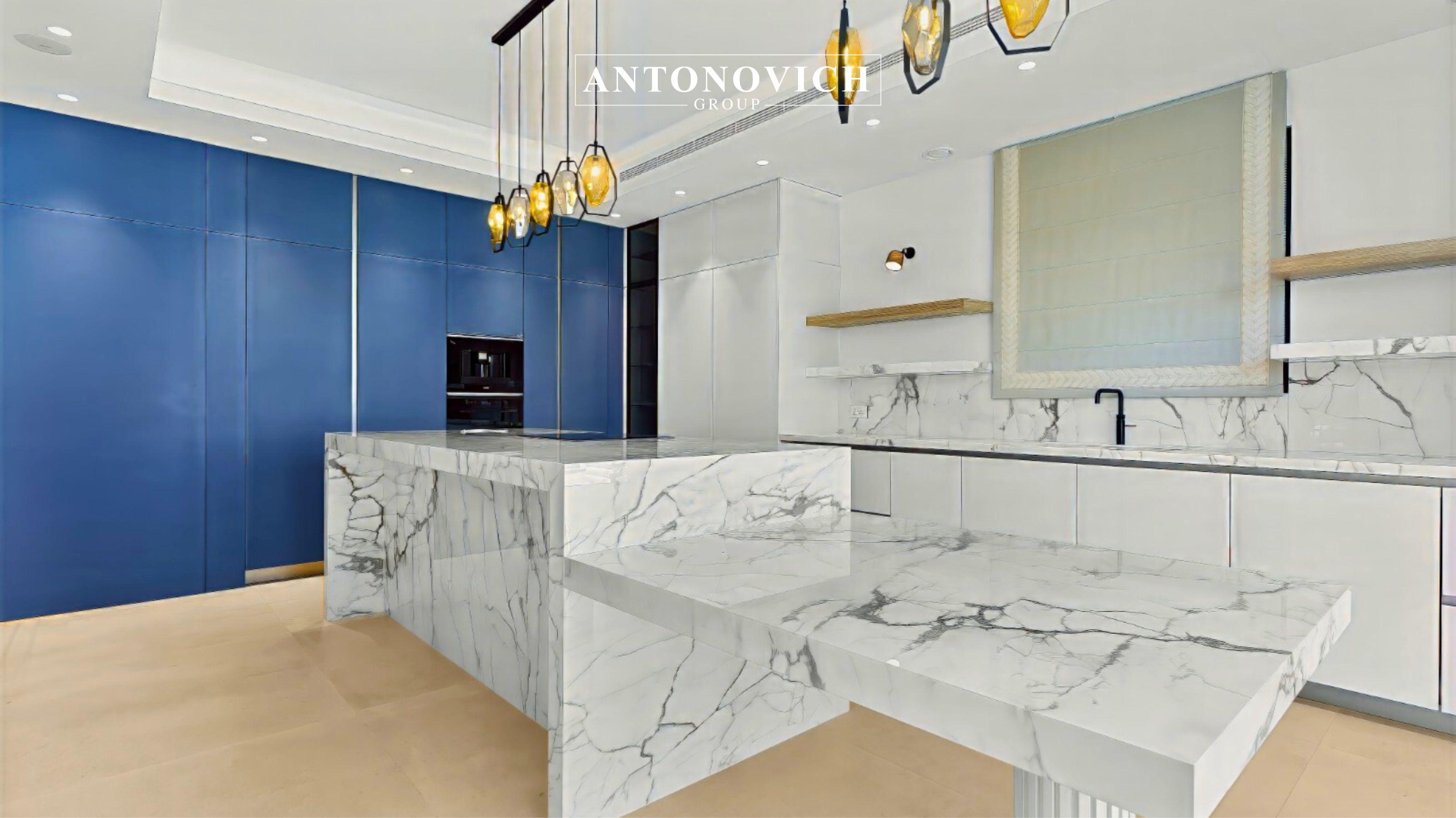 Bespoke Joinery Solution featuring Modern Kitchen & Home Office at Luxury Villa in Meadows Dubai Bespoke Joinery Solution featuring Modern Kitchen & Home Office at Luxury Villa in Meadows Dubai