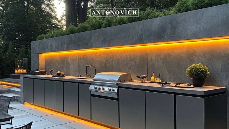 Modular outdoor kitchen