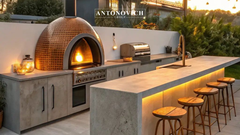 Modular outdoor kitchen