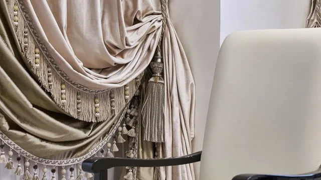 Refined Curtain Design