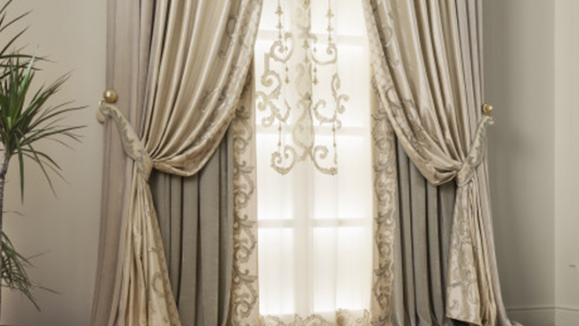 DRAPES OF ELEGANCE