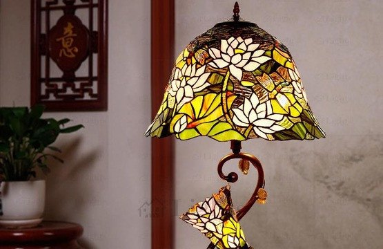 Дизайн витражных ламп