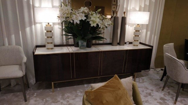 Стильный дизайн деревянной мебели