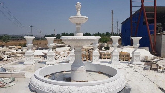 SPECTACULAR WATERSCAPES: BREATHTAKING FOUNTAIN DECOR FOR DISTINCTIVE SPACES