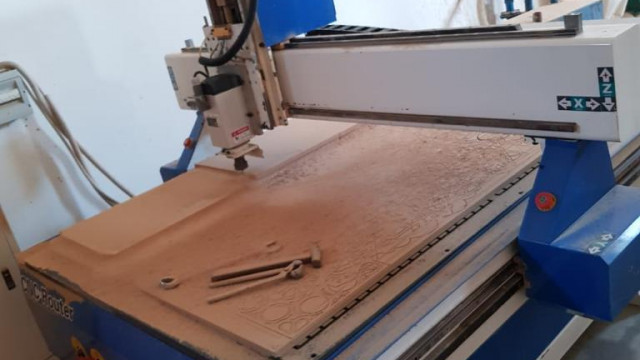 PRECISION UNVEILED: CNC CARVING DECOR TRANSFORMING SPACES