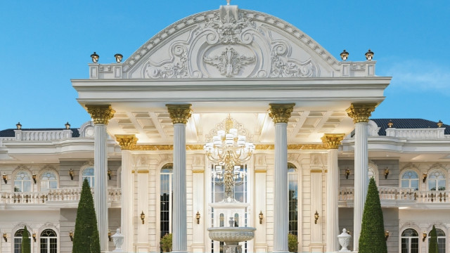 Classic Exterior Design Idea