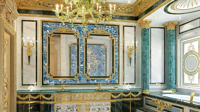 Master's bathroom interior