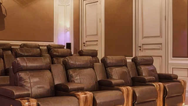 Проект роскошного домашнего кинотеатра в Калифорнии