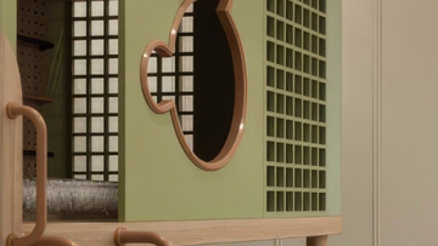 Роскошная детская комната в мягком зеленом тоне