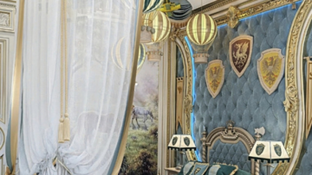 Royal Children`s Bedroom