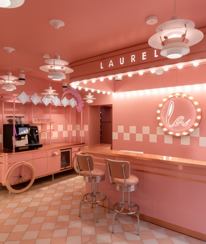 Fashion Store Fit-Out Retail in Emirats Mall