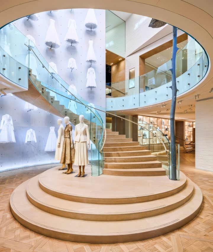 Fashion Boutique Retail Fit-out in Dubai