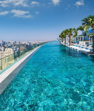 التصميم الداخلي للمسبح في أبو ظبي