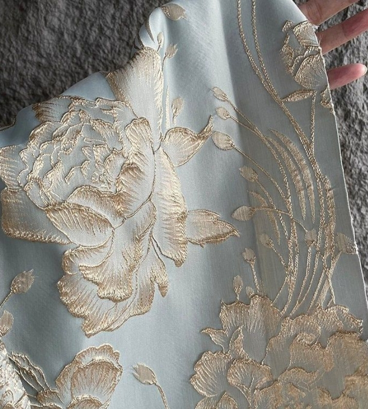 Decorative textiles from leading factories