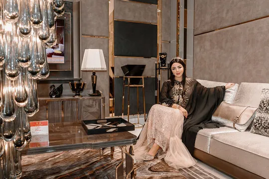 فيلا بطراز ملكي وتصميم داخلي فخم في دبي