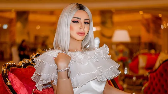 Изысканные люстры и интерьер для роскошного пространства