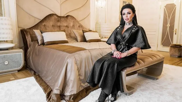 طاولات بجانب السرير أنيقة وفريدة لغرفة نوم راقية