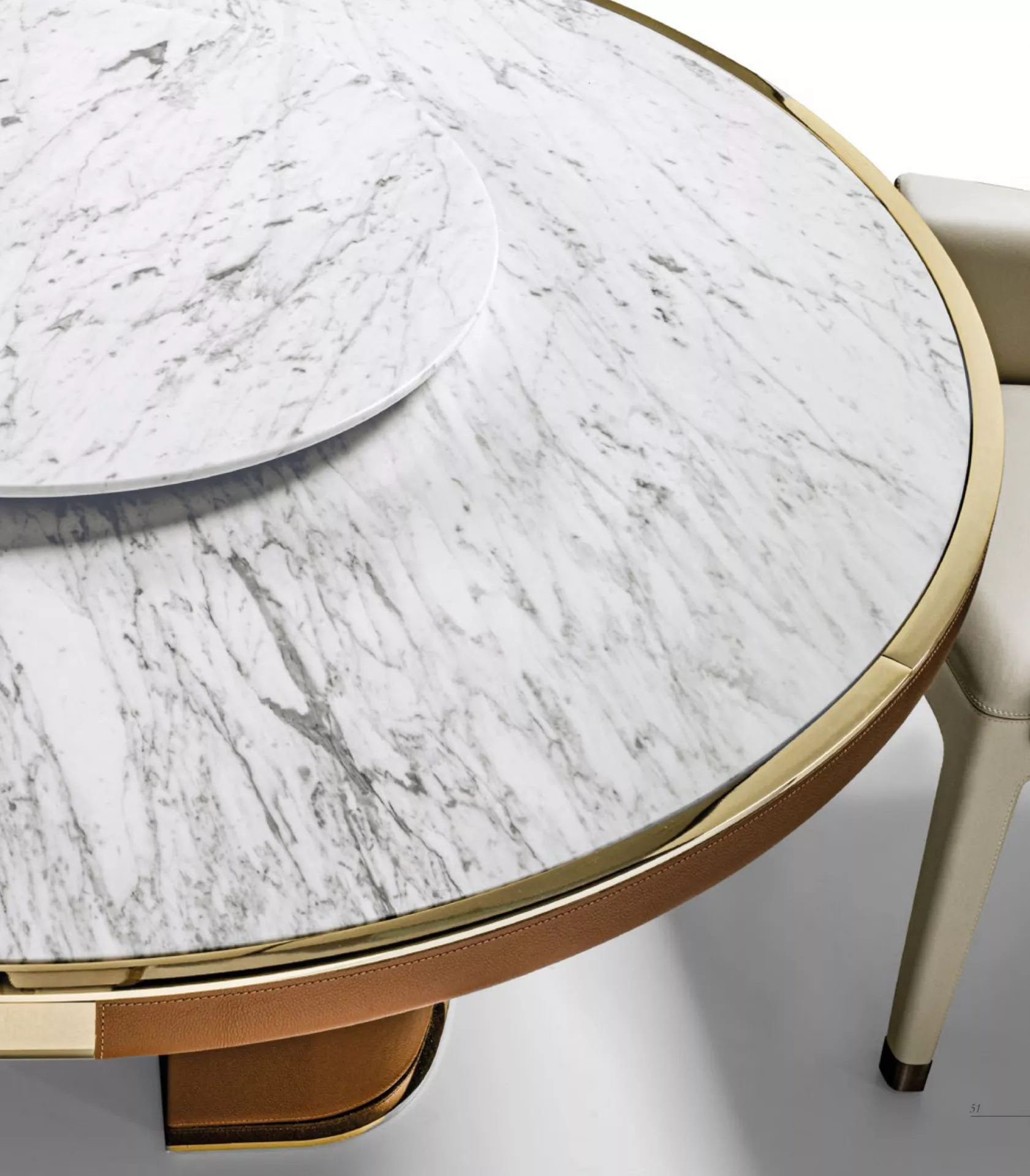 متجر أثاث أونلاين الأعلى تقييمًا في دبي: أناقة وتوفير