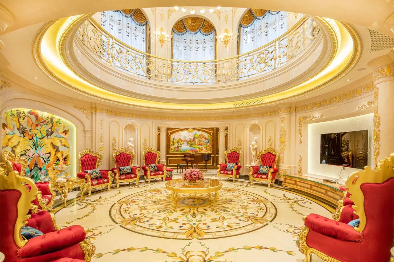 تصاميم رخام فاخرة وخدمات تركيب وقص بالماء