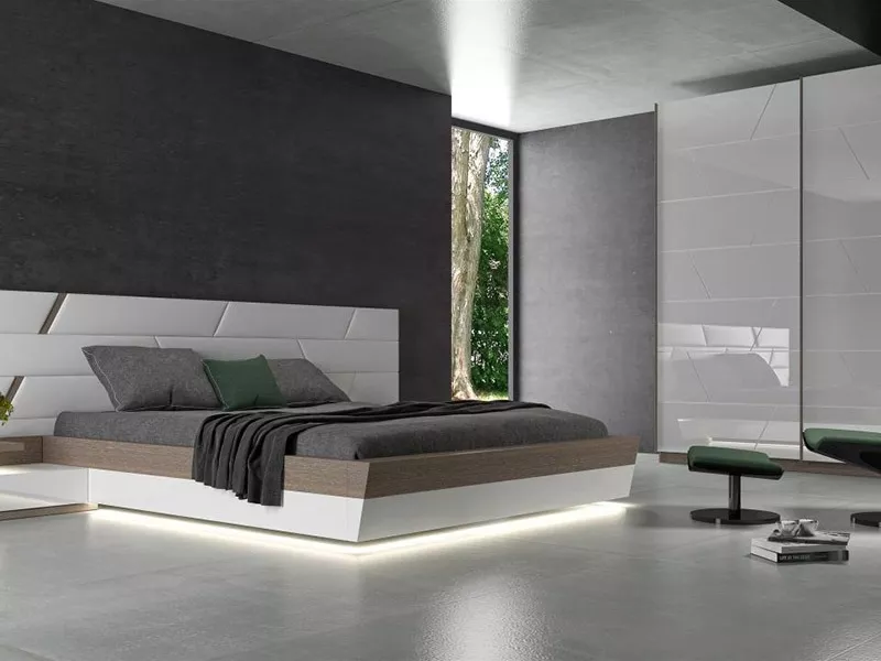 المتجر الأول للأثاث الفاخر في دبي: عالم من الأناقة