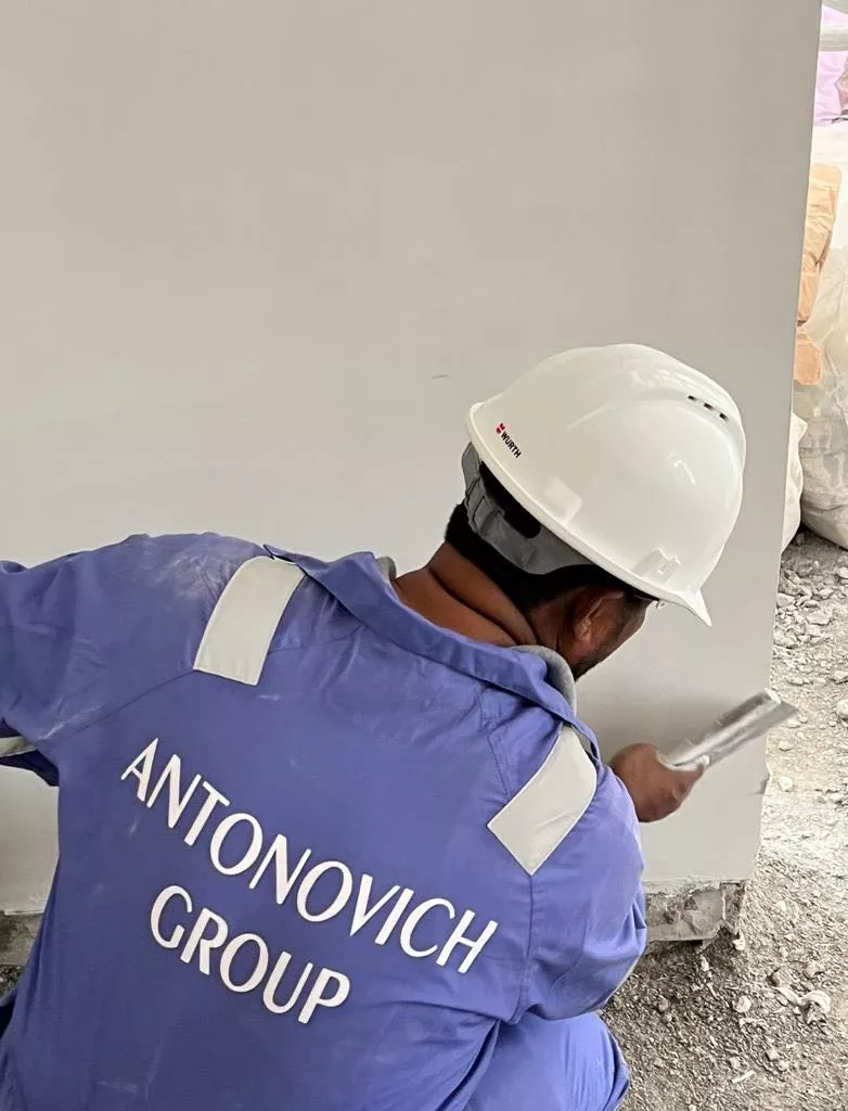 خدمات تشطيب داخلي فاخرة في دبي — فيت آوت متكامل