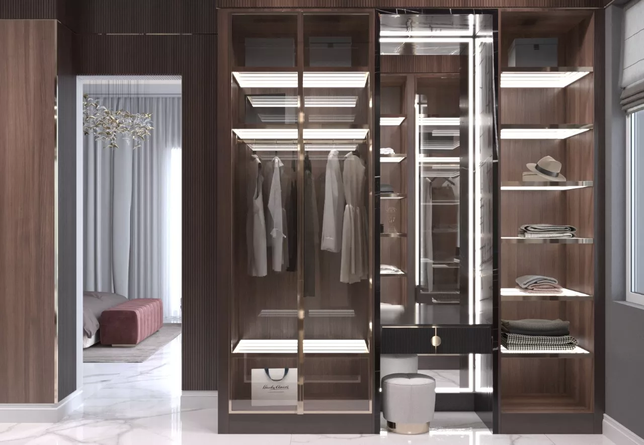 تجربة غرفة ملابس فاخرة في دبي