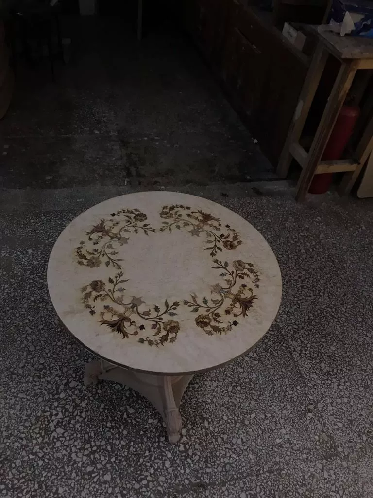 إتقان أثاث دبي والنجارة: نصائح خبراء للتأثيث