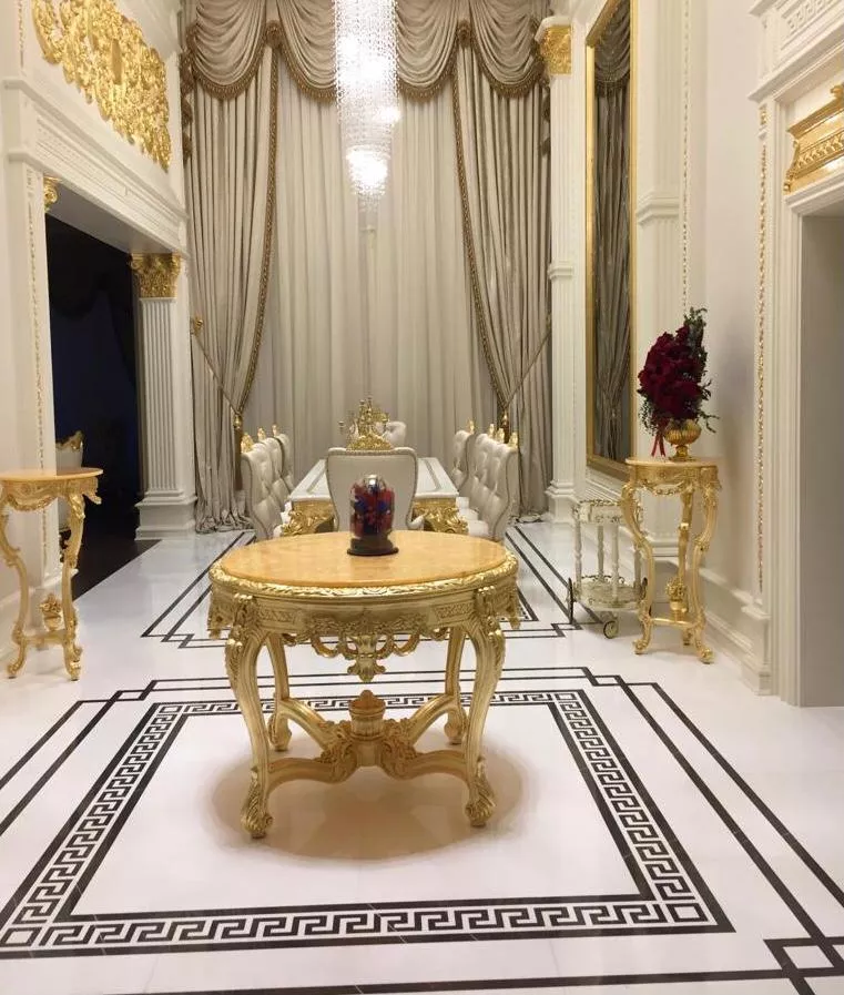 دليل الأرضيات الشامل في دبي