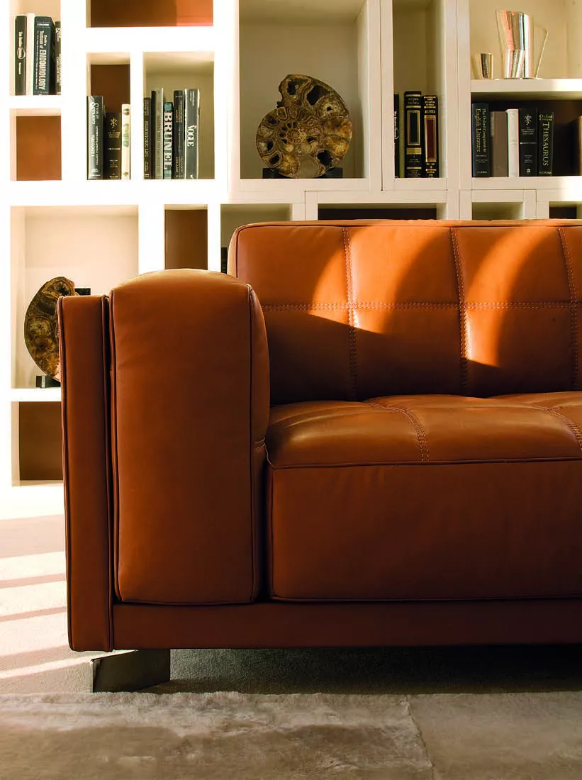 ارفع مستوى منزلك في دبي بمجموعتنا من الأثاث المعاصر