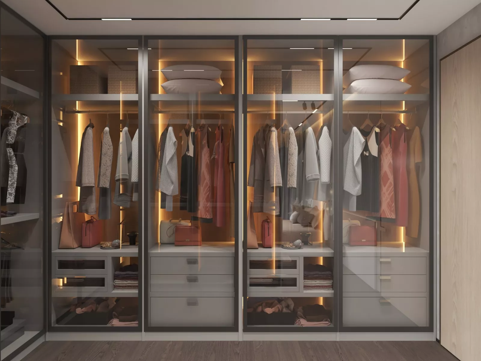 Benefits of a Walk-in Closet