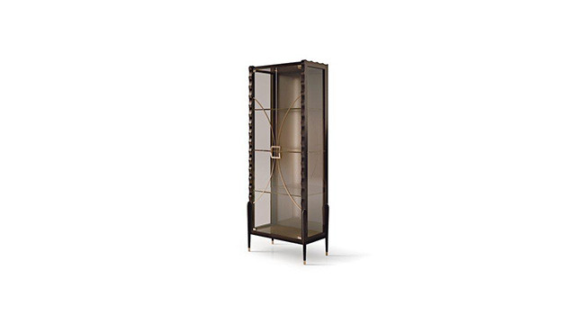 hinged doors glass cabinet with decorated glasses