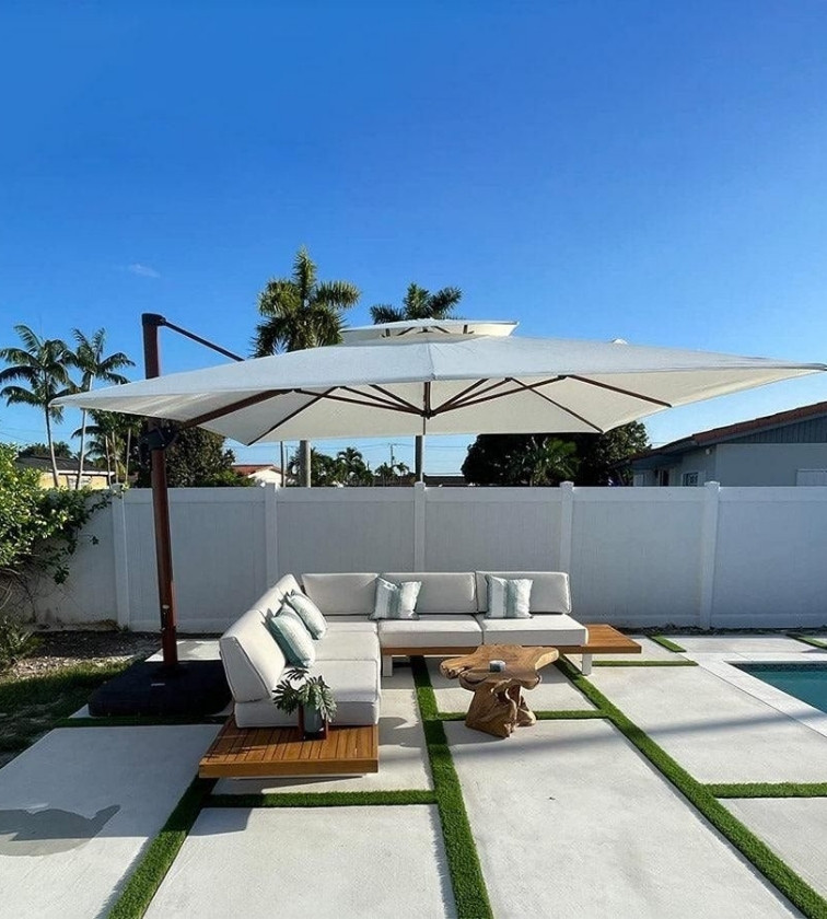 OUTDOOR UMBRELLA 009